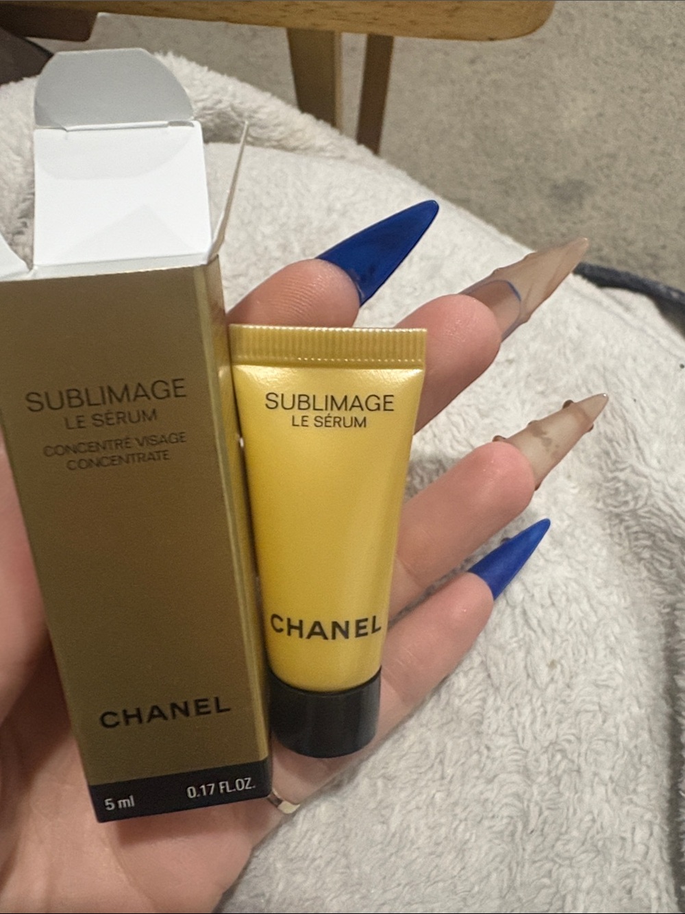 3 new Chanel sublimage le serum samples - Picture 3 of 3